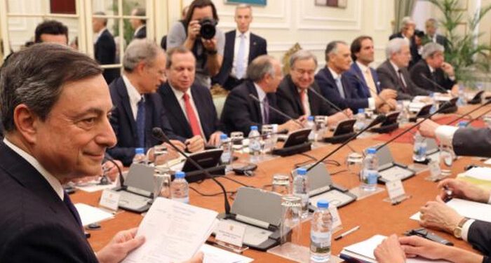 European Central Bank chief Mario Draghi, left, attends a meeting of Portugal's Council of State at the Belem presidential palace in Lisbon, Thursday, April 7 2016. The office of Marcelo Rebelo de Sousa, Portugal's new head of state, said he invited Draghi to the meeting to hear his views on Europe's economic and financial situation. (AP Photo/Armando Franca)