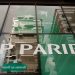 A picture taken on April 14, 2012 in Paris, shows the entrance of a BNP Paribas bank.  AFP PHOTO LOIC VENANCE