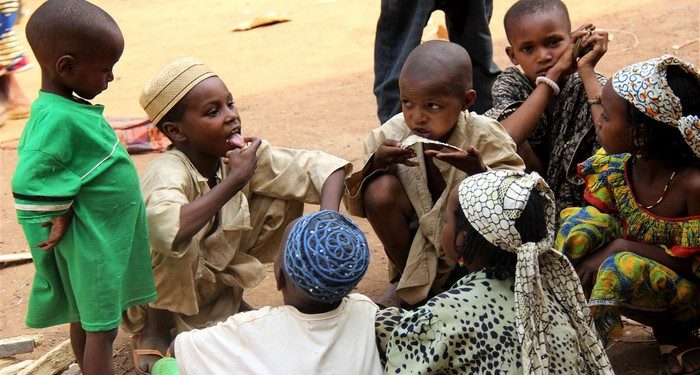 Action Against Hunger provides ready-to-eat therapeutic foods to malnourished children in Central African Republic (Credit: Lucile Grosjean / ACF International) (CNW Group/Action Against Hunger (AAH))