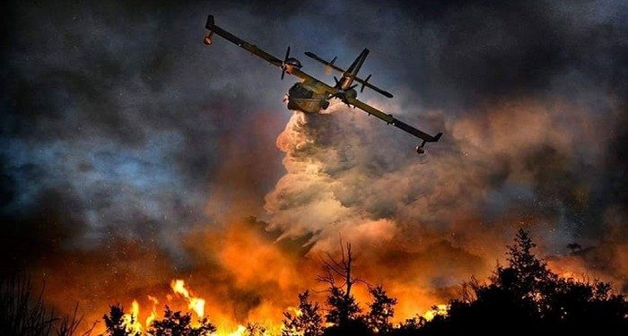 Φωτιά, canadair, πυροσβεση