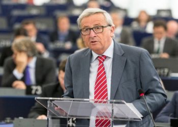 epa06027279 President of the European Commission Jean-Claude Juncker delivers his speech at the European Parliament in Strasbourg, France, 14 June 2017, about the Preparation of the European Council of 22 and 23 June 2017.  EPA/PATRICK SEEGER