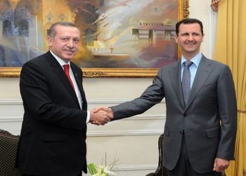 EDITOR'S NOTE: RESTRICTED TO EDITORIAL USE - MANDATORY CREDIT "AFP PHOTO / HO / SANA " - NO MARKETING NO ADVERTISING CAMPAIGNS - DISTRIBUTED AS A SERVICE TO CLIENTS
A handout picture released by the Syrian Arab News Agency (SANA) shows Syrian President Bashar al-Assad (R) shaking hands with Turkish Prime Minister Recep Tayyip Erdogan during a meeting in Aleppo, some 350 kms north of Damascus, on February 6, 2011. AFP PHOTO/HO/SANA / AFP PHOTO / SANA / -