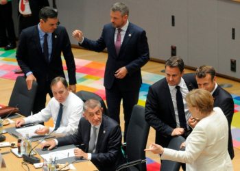 (FromL) Spain's Prime Minister Pedro Sanchez, Sweden's Prime Minister Stefan Lofven, Czech Republic's Prime Minister Andrej Babis, Slovakia's Prime Minister Peter Pellegrini, Luxembourg's Prime Minister Xavier Bettel, France's President Emmanuel Macron and Germany's Chancellor Angela Merkel attend an European Council meeting at The Europa Building in Brussels, on June 20, 2019. (Photo by JOHANNA GERON / POOL / AFP)        (Photo credit should read JOHANNA GERON/AFP/Getty Images)