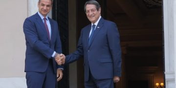 Μητσοτάκης, Αναστασιάδης