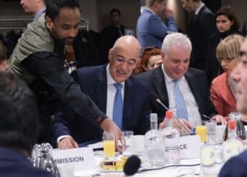 Υπουργός Εξωτερικών Νίκος Δένδιας παραθέτει πρόγευμα εργασίας στους Υπουργούς Εξωτερικών των χωρών μελών της Ε.Ε. στις Βρυξέλλες, Βέλγιο στις 9 Δεκεμβρίου, 2019.
