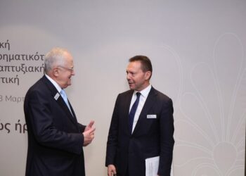 Ο Γιώργος Χατζηνικολάου και ο Γιάννης Στουρνάρας
