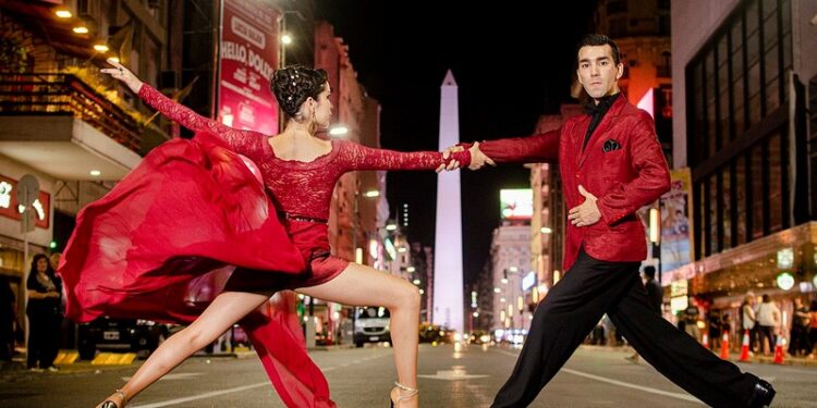 Street tango