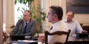 Τάκης Θεοδωρικάκος, Κυριάκος Μητσοτάκης, Γιώργος Γεραπετρίτης