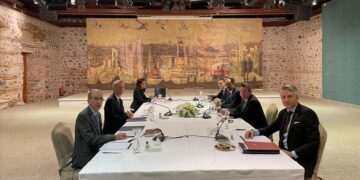 Διερευνητικές επαφές Ελλάδας-Τουρκίας στην Κωνσταντινούπολη
