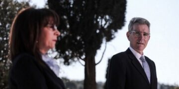 Ο Τζέφρι Πάιατ και η Κατερίνα Σακελλαροπούλου