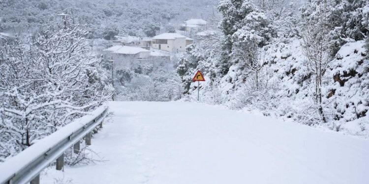 Χιόνια