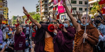 Μιανμάρ: Η Χούντα σκοτώνει με τις ευλογίες Ρωσίας και Κίνας