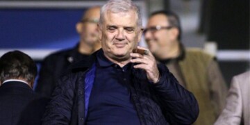 Ο Μελισσανίδης εξαγόρασε τη Ναυτεμπορική