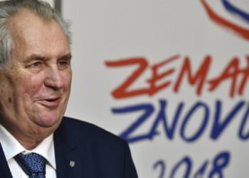 Κυβερνητική κρίση στην Τσεχία λόγω Sputnik V και Rosatom