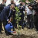 Ο Μεβλού Τσαβούσογλου ποτίζει