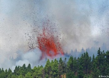 Ισπανία: Έκρηξη ηφαιστίου στη νήσο Λα Πάλμα