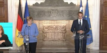 Άγκελα Μέρκελ και Κυριάκος Μητσοτάκης στο Μέγαρο Μαξίμου