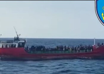 Λιμενικό: ΔΙάσωση 400 προσφύγων στο Αιγαίο