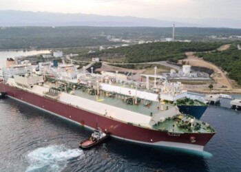 FSRU ship
