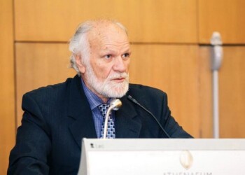 Ο Δημήτρης Κούτρας