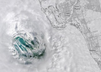 Στις 28 Σεπτεμβρίου 2022, ο δορυφόρος Landsat 8 πέρασε ακριβώς πάνω από το μάτι του Τυφώνα Ian, καθώς πλησίαζε τη Νοτιοδυτική Φλόριντα.