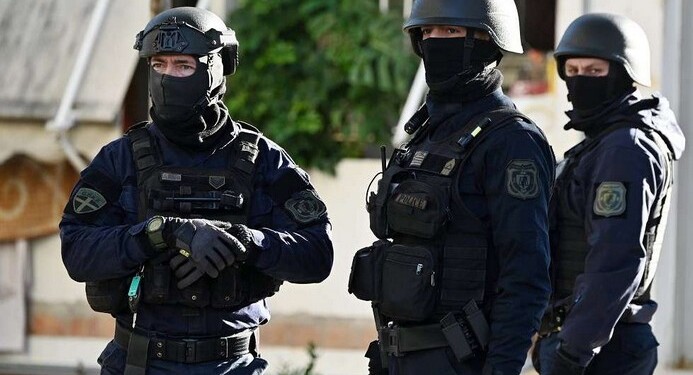 Ρεβάνς της αστυνομίας στους Ρομά - Κίνδυνος να εκτραχυνθεί η κατάσταση