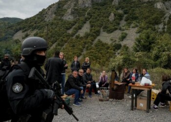 Οσμή proxy war στα Βαλκάνια: Σερβία - Κόσοβο εκβιάζονται