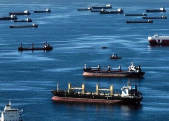 Νέα δεδομένα στους ελέγχους πλοίων, θέτει η Τουρκία για τη διέλευσή τους από το Βόσπορο, με αποτέλεσμα σε καθημερινή βάση να συσσωρεύονται τάνκερ