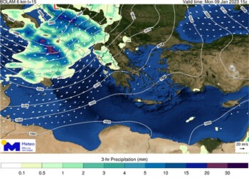 Βαρομετρικό χαμηλό στην Αδριατική, κινούμενο αρχικά αργά ανατολικά και στη συνέχεια αργά νοτιοανατολικά, θα προκαλέσει κύμα κακοκαιρίας