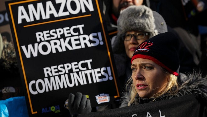 Την πρώτη στην ιστορία απεργία στην Amazon ξεκίνησαν οι εργαζόμενοι στη Μεγάλη Βρετανία, διαμαρτυρόμενοι για τους χαμηλούς μισθούς, ενώ το συνδικαλιστικό κίνημα