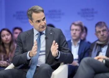 Άνοιγμα διαλόγου προς την Τουρκία αλλά με ατζέντα, χωρίς να προσδιορίζει το πλαίσιο μέσα στο οποίο θα διενεργηθεί έκανε από το Νταβός