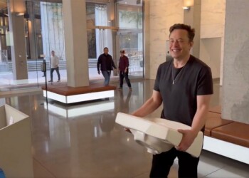 Elon Musk entering Twitter after buyout