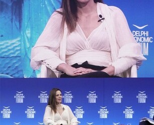 Την αποτελεσματικότητα της οικονομικής πολιτικής της κυβέρνησης, αμφισβήτησε η επικεφαλής του οικονομικού τομέα του ΣΥΡΙΖΑ, Έφη Αχτσιόγλου