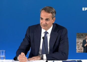 Ο Κυριάκος Μητσοτάκης κατά τη διακαναλική συνέντευξη Τύπου