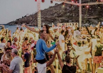 NAMOS, Mykonos