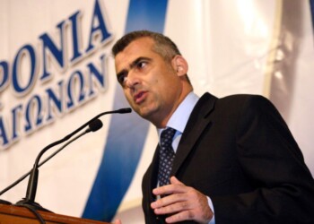 Βαγγέλης Ντούλες