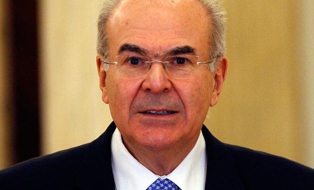 Ο Βασίλης Σκουρής