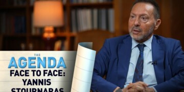Ο Γιάννης Στουρνάρας