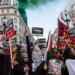 Φιλειρηνικό κίνημα γεννιέται σε Ευρώπη και Μέση Ανατολή, με δεκάδες διαδηλώσεις υπέρ της ειρήνης, λίγο μετά το ψήφισμα του ΟΗΕ που καλεί σε ανθρωπιστική εκεχειρία,
