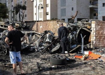 Χαρακτηριστικά και υφή ανοχτού πολέμου έχει αποκτήσει η σύγκρουση που ξεκίνησε το πρωί του Σαββάτου από τη Λωρίδα της Γάζας