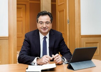 Ο CEO της Eurobank Φωκίων Καραβίας