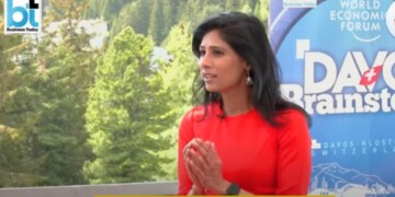 Η Gita Gopinath, αναπληρώτρια γενική διευθύντρια του ΔΝΤ