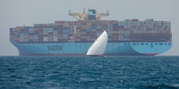 Μπορεί οι ΗΠΑ να ενεργοποίησαν την επιχείρηση Prosperity Guardian και να επιτέθηκαν στα πλοία των Χούτι, αυτό όμως ήταν μετά την απόπειρα πειρατείας