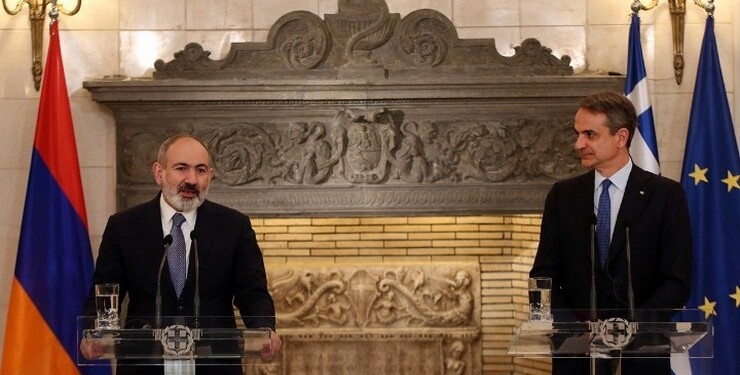 Σε διαδικασία επαναπροσέγγισης με την Αρμενία, αφού όμως δρομολογήθηκε η απώλεια του Ναγκόρνο Καραμπάχ, βρίσκεται η Ελλάδα, όπως προκύπτει από τη συνάντηση του Κυριάκου Μητσοτάκη με τον Αρμένιο πρωθυπουργό Νικόλ Πασινάν.