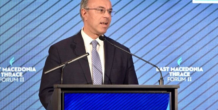 Τις πρωτοβουλίες που έχουν αναληφθεί στους τομείς των υποδομών και των μεταφορών, με σκοπό την ανάπτυξη της Θράκης, του Έβρου και της Αλεξανδρούπολης
