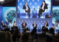 Από αριστερά: Paolo Fioretti, Deputy Head of Financial Sector and Market Analysis, ESM - Cristina Torrella, Fitch, Senior director for Southeastern Europe, including Greece - Γιώργος Τρυφινόπουλος, Επικεφαλής Στρατηγικής του Ταμείου Χρηματοπιστωτικής Σταθερότητας, Κωνσταντίνος Σαραφόπουλος, Chief Investment Officer Alpha Bank - Μαρία Νεφέλη Μπερνίτσα, Counsel, Bernitsas Law - Christian Schubert, Economics and Business Correspondent, Frankfurter Allgemeine Zeitung (FAZ)