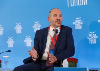 Την ηγετική θέση της Εθνικής Τράπεζας στο νέο περιβάλλον της αγοράς στεγαστικών δανείων ανέλυσε στο πλαίσιο της διεξαγωγής του 9ου Delphi Economic Forum, ο Βοηθός Γενικός Διευθυντής Retail Segments, Bank Analytics & Lending Products κ. Παντελής Μαραβέας,