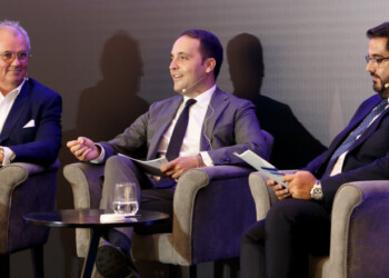 B. Wagner, CEO STACKIT – A Brand of Schwarz Group, Χ. Δερμεντζόπουλος, Υφυπουργός Ψηφιακής Διακυβέρνησης, Α. Σπυρίδης, Πρόεδρος Επιτροπής Β. Ελλάδος, Ελληνογερμανικό Επιμελητήριο