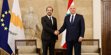 CREATOR: gd-jpeg v1.0 (using IJG JPEG v62), quality = 82